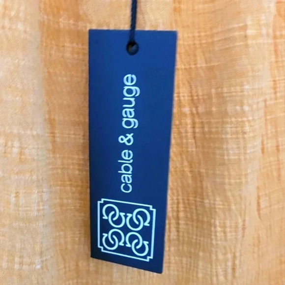 CABLE & GAUGE Scoop Neck Top (New) - Picture 7 of 7